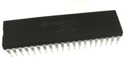 6821 40-Pin PIA IC
